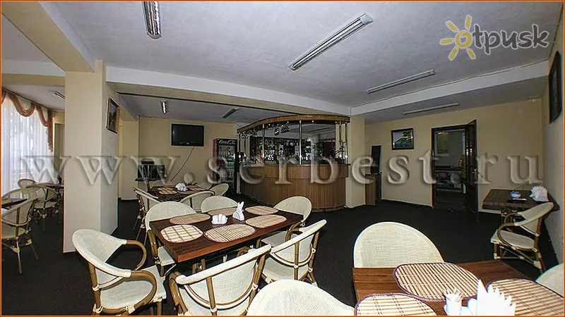 Фото отеля Serbest 3* Алупка Крим бари та ресторани