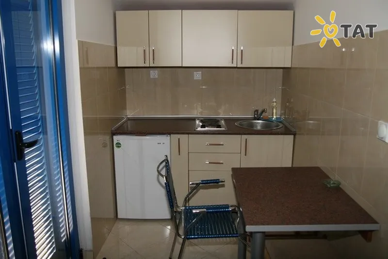 Фото отеля Orovic Apartments 3* Будва Чорногорія номери