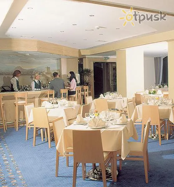 Фото отеля Glyfada Riviera Hotel 4* Atėnai Graikija barai ir restoranai