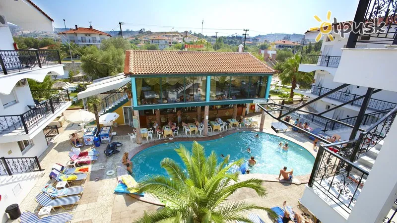 Фото отеля Dolphin Club in Grand Victoria Hotel 3* Халкидики – Кассандра Греция экстерьер и бассейны