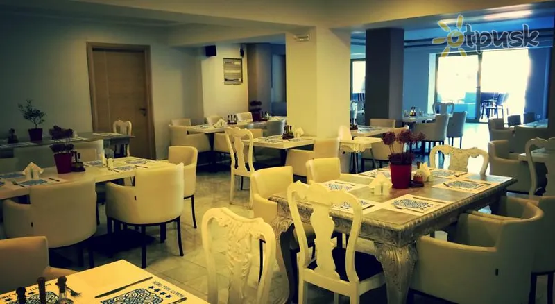 Фото отеля Hanioti Melathron 4* Chalkidikė – Kasandra Graikija barai ir restoranai