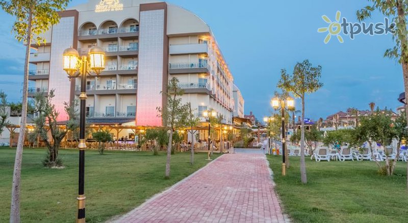 Фото отеля Mary Palace Resort & Spa 4* Сиде Турция экстерьер и бассейны