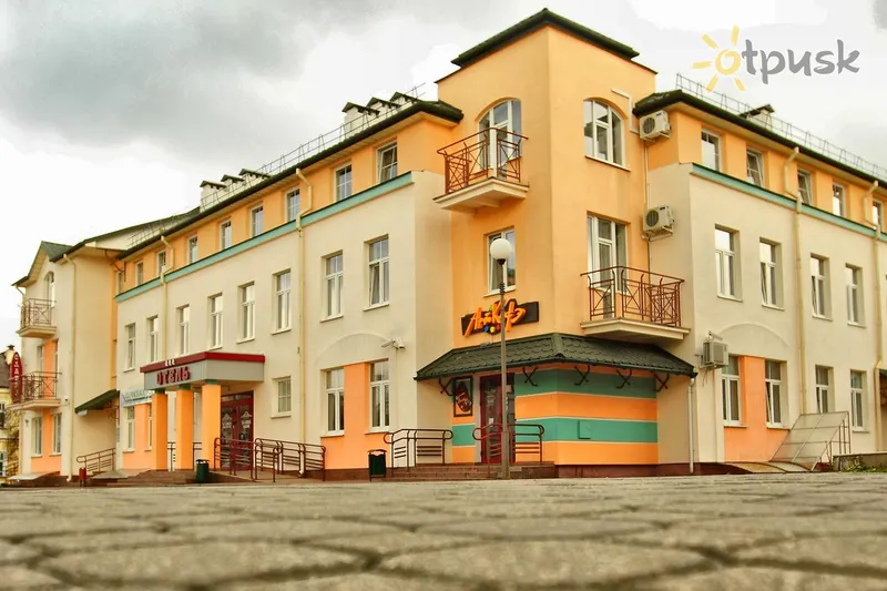 Фото отеля Славия 3* Гродно Беларусь экстерьер и бассейны