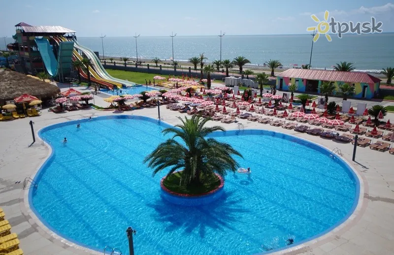 Фото отеля Europark Palace Hotel 3* Batumis Gruzija vandens parkas, kalneliai