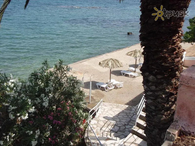 Фото отеля Aegli Hotel 2* о. Корфу Греція пляж