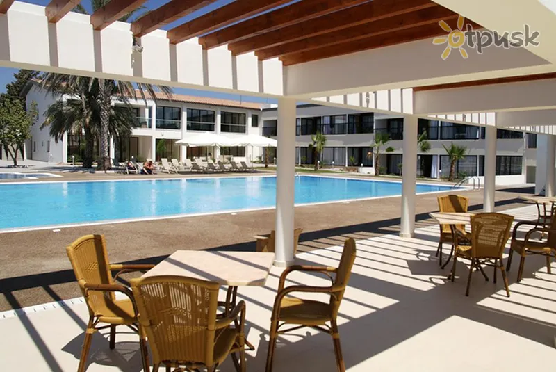 Фото отеля Royal Blue Hotel & Spa 4* Patosas Kipras išorė ir baseinai