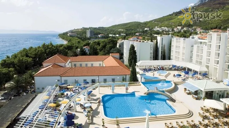 Фото отеля Kastelet 4* Tucepi Horvātija ārpuse un baseini