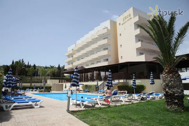 Фото отеля Iris Beach Hotel 3* Protaras Kipras išorė ir baseinai