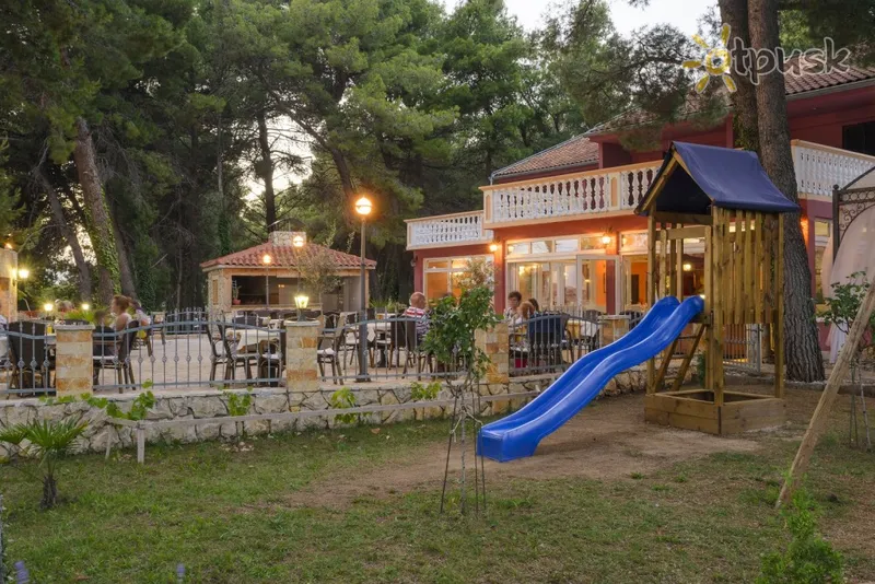 Фото отеля Matilde Beach Resort 3* Водице Хорватия для детей