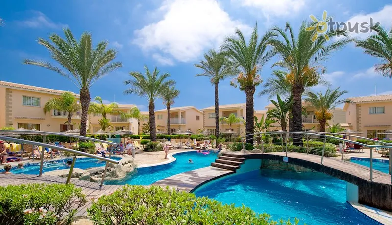 Фото отеля Tasia Maris Gardens Holiday Village 3* Айя Напа Кипр экстерьер и бассейны