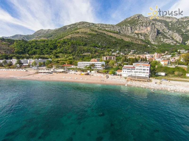 Фото отеля Juzno More Hotel 2* Сутоморе Черногория пляж