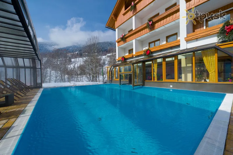Фото отеля Almrausch Hotel 3* Bad Kleinkirchheimas Austrija išorė ir baseinai