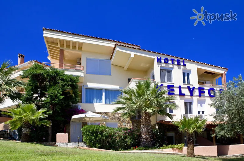 Фото отеля Kelyfos Hotel 2* Halkidiki — Sitonija Grieķija ārpuse un baseini