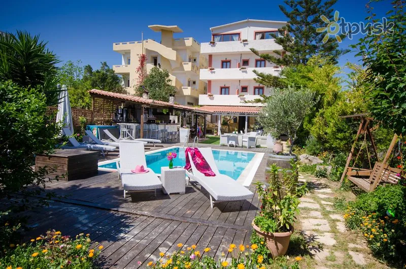 Фото отеля Georgia's Garden Hotel 3* Kreta – Heraklionas Graikija barai ir restoranai