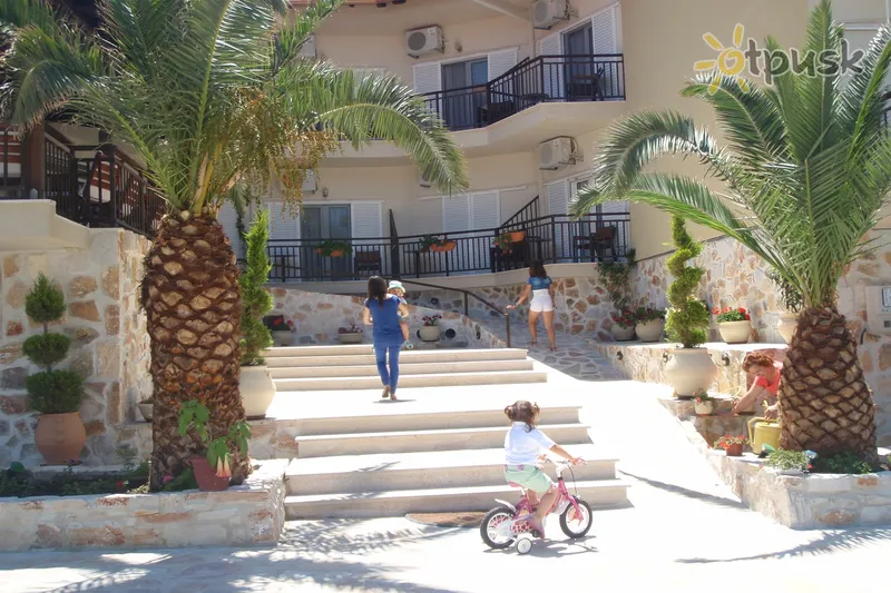 Фото отеля Ammouliani Hotel 3* Halkidiki — Athos Grieķija ārpuse un baseini