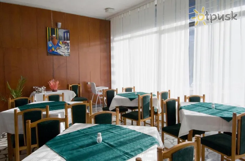 Фото отеля Тишина 2* Primorsko Bulgārija bāri un restorāni