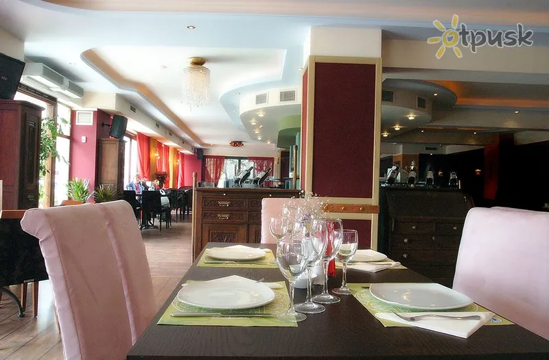 Фото отеля Queen Olga Hotel 3* Saloniki Grieķija bāri un restorāni