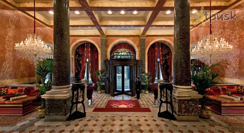 Фото отеля Pera Palace Hotel 5* Стамбул Турция лобби и интерьер