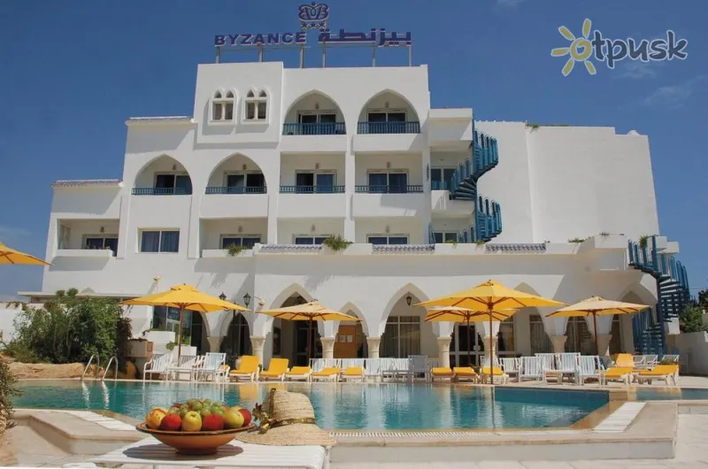 Фото отеля Byzance Hotel 3* Nabeulis Tunisas išorė ir baseinai