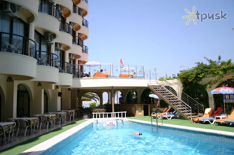 Фото отеля By Karaaslan Inn Hotel 4* Кушадасы Турция экстерьер и бассейны