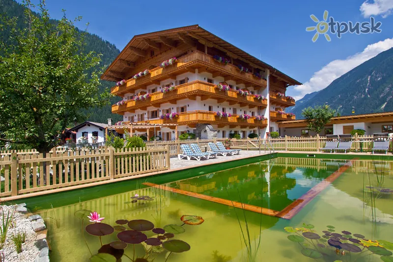 Фото отеля Landhotel Rauchenwalderhof 3* Mayrhofenas Austrija išorė ir baseinai