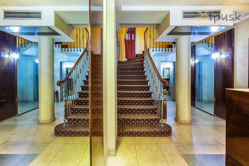 Фото отеля Aegeon Hotel 3* Saloniki Grieķija vestibils un interjers