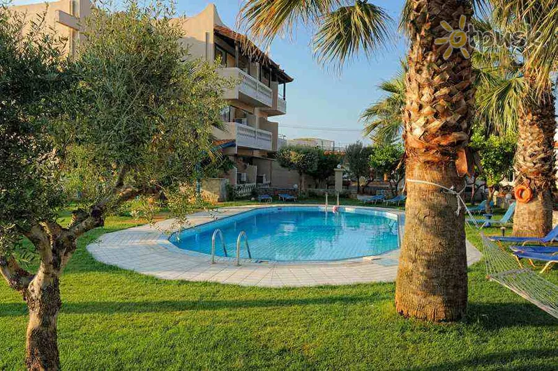 Фото отеля Aggelo Hotel 3* о. Крит – Іракліон Греція екстер'єр та басейни