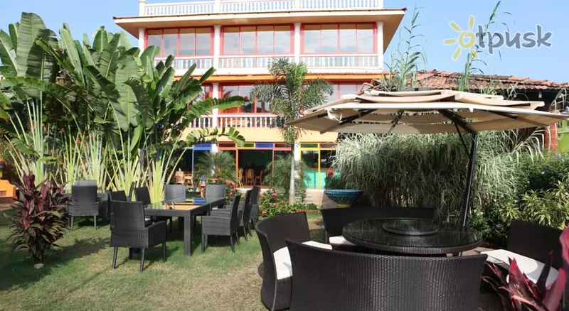 Фото отеля Papa Jolly's Boutique Hotel 3* Северный Гоа Индия экстерьер и бассейны