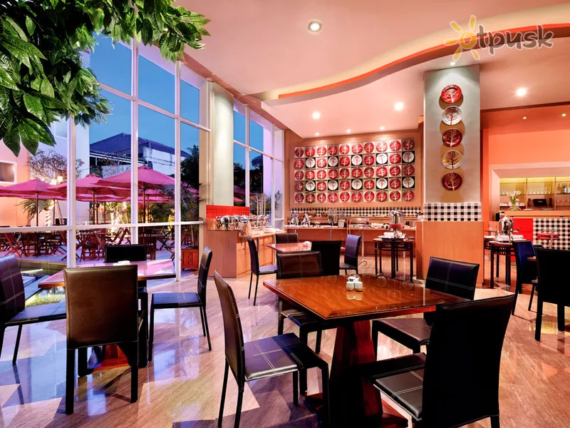 Фото отеля Ibis Bali Kuta Hotel 3* Кута (о. Бали) Индонезия бары и рестораны