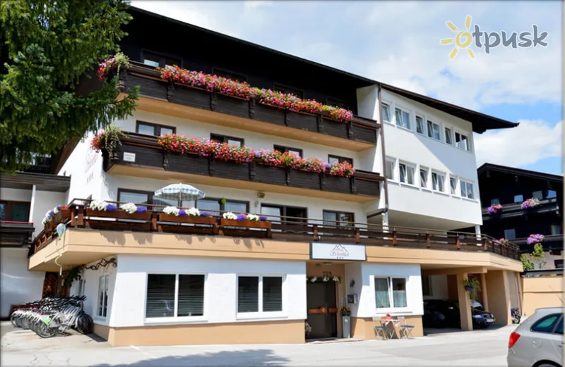 Фото отеля Schoenblick Hotel 3* Зелль Австрія екстер'єр та басейни