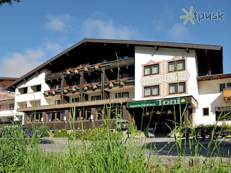 Фото отеля Toni Appartementhaus 4* Капрун Австрия экстерьер и бассейны
