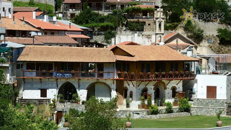 Фото отеля Casale Panayiotis Traditional Village 4* Троодос Кипр экстерьер и бассейны