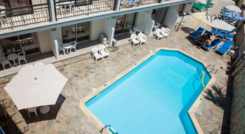 Фото отеля Crystallo Apartments 3* Пафос Кипр экстерьер и бассейны