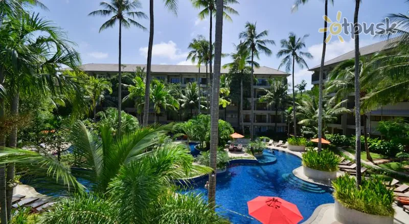 Фото отеля Holiday Inn Resort Phuket Surin Beach 4* о. Пхукет Таиланд экстерьер и бассейны