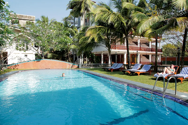 Фото отеля Wunderbar Beach Hotel 4* Бентота Шри-Ланка экстерьер и бассейны