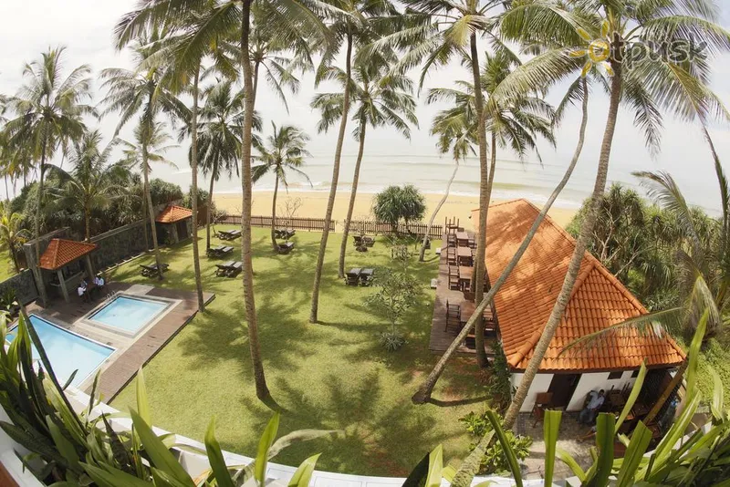 Фото отеля Blue Beach Hotel 3* Wadduwa Šri Lanka išorė ir baseinai