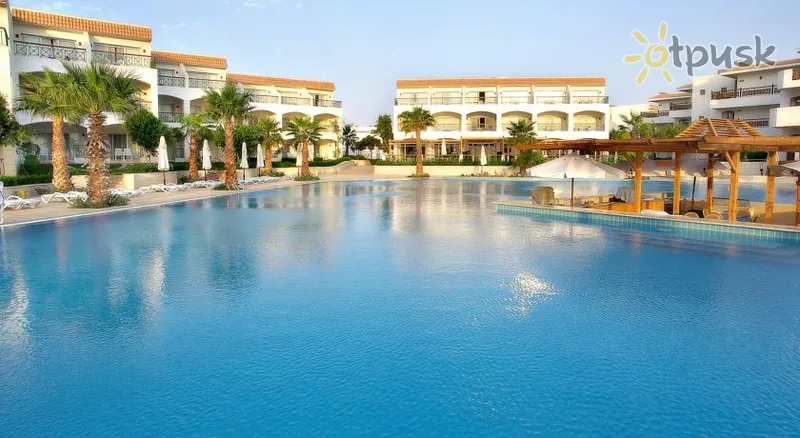 Фото отеля Ivy Cyrene Island Resort 4* Šarm eš Šeiha Ēģipte ārpuse un baseini
