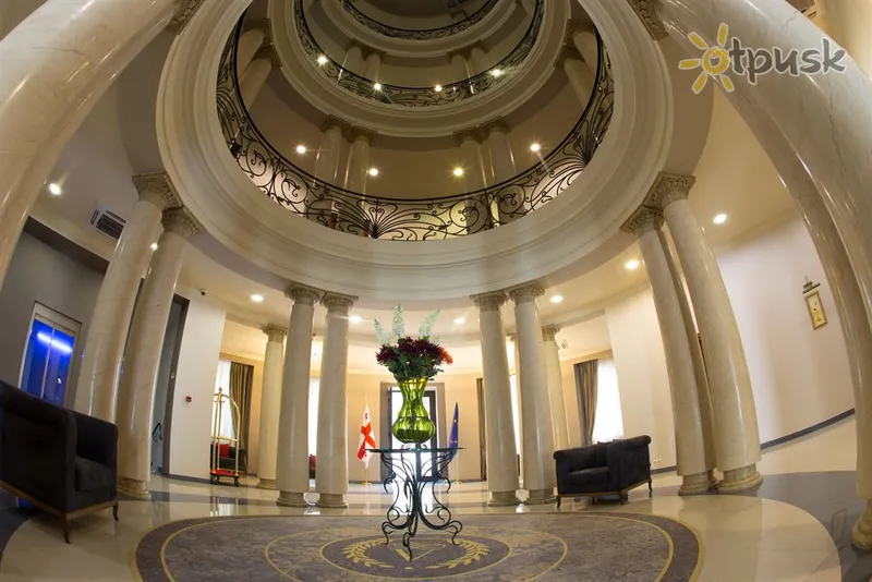 Фото отеля Astoria Tbilisi Hotel 4* Тбилиси Грузия лобби и интерьер