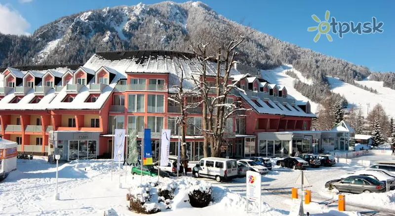 Фото отеля Ramada Hotel & Suites Kranjska Gora 4* Краньска Гора Словения экстерьер и бассейны