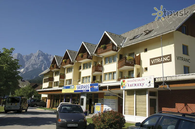 Фото отеля Vitranc Apartments 3* Краньська Гора Словенія екстер'єр та басейни