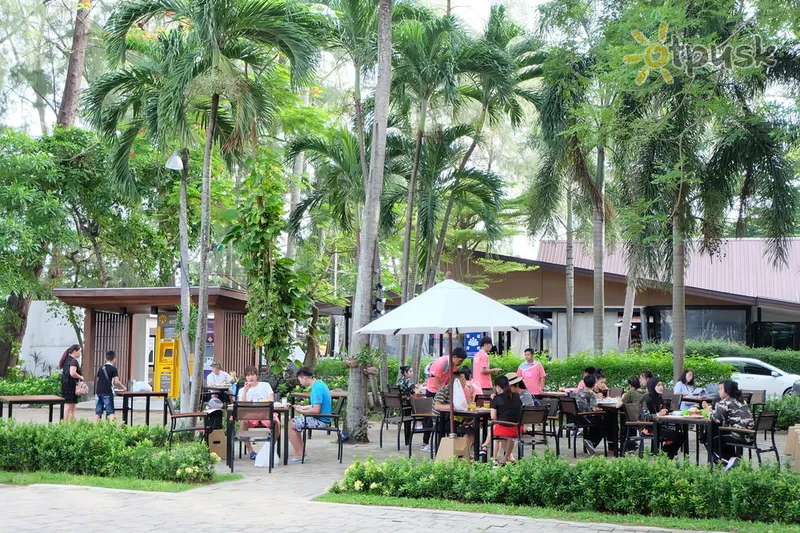 Фото отеля Nai Yang Beach Resort 4* о. Пхукет Таиланд бары и рестораны
