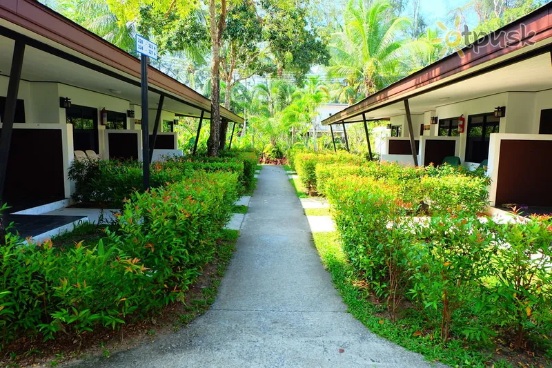 Фото отеля Nai Yang Beach Resort 4* о. Пхукет Таїланд екстер'єр та басейни