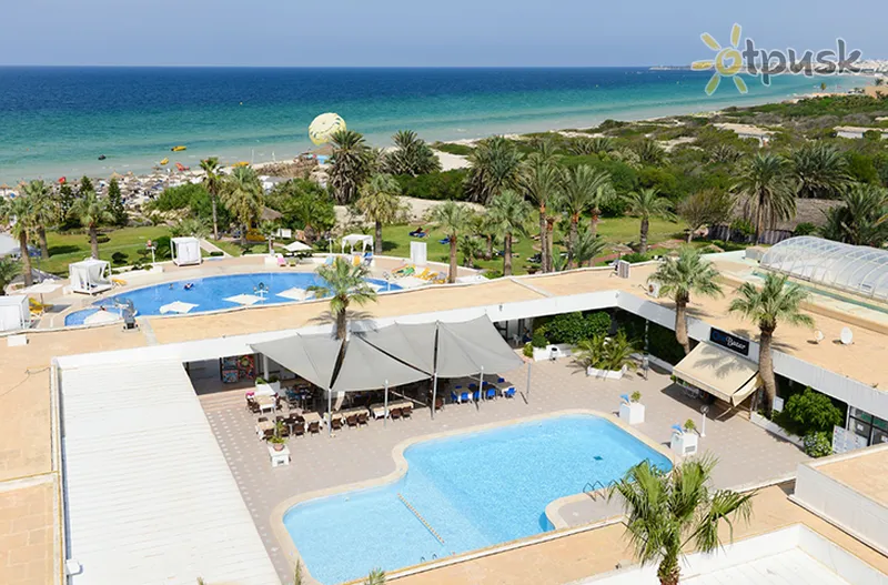 Фото отеля ONE Resort Jockey 4* Monastiras Tunisas išorė ir baseinai