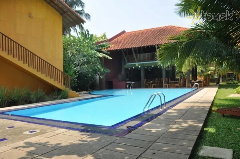Фото отеля Muthumuni Ayurveda Beach Resort 3* Берувела Шрі Ланка екстер'єр та басейни