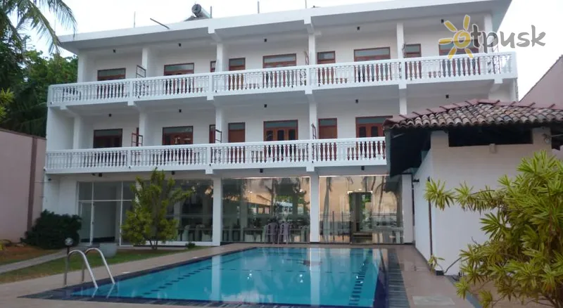 Фото отеля Ocean View Cottage Hotel 3* Hikaduva Šrilanka ārpuse un baseini