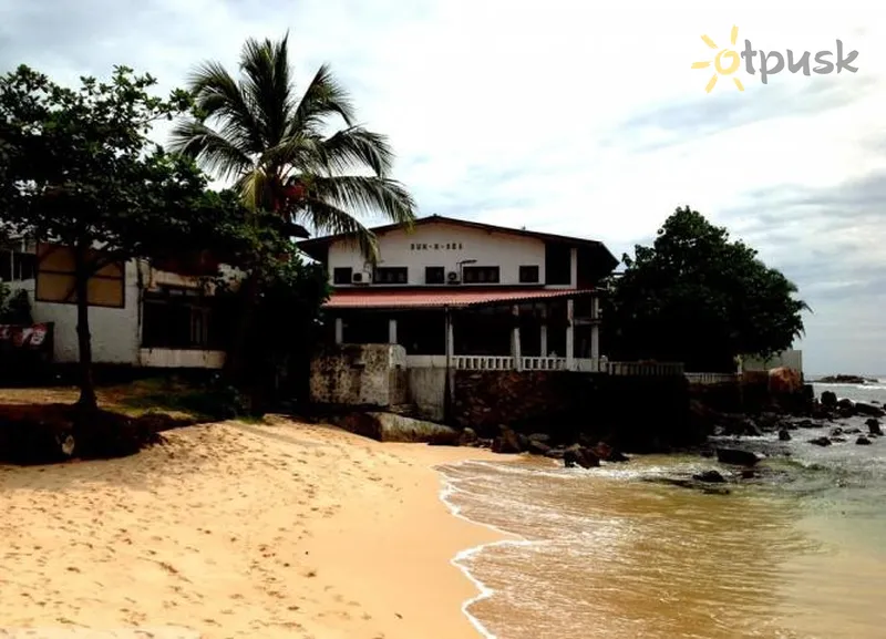 Фото отеля Sun N Sea Hotel 2* Унаватуна Шри-Ланка пляж
