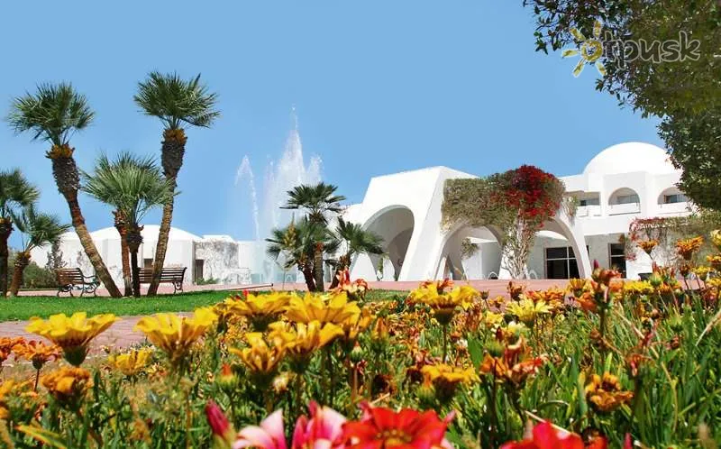Фото отеля LTI Djerba Plaza Thalasso & Spa 4* о. Джерба Тунис экстерьер и бассейны