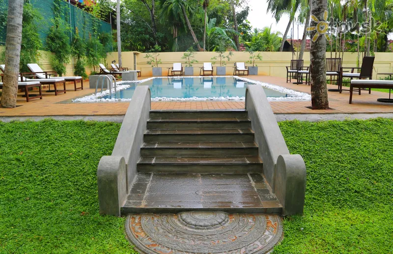 Фото отеля Tranquil Negombo Boutique 5* Негомбо Шрі Ланка екстер'єр та басейни