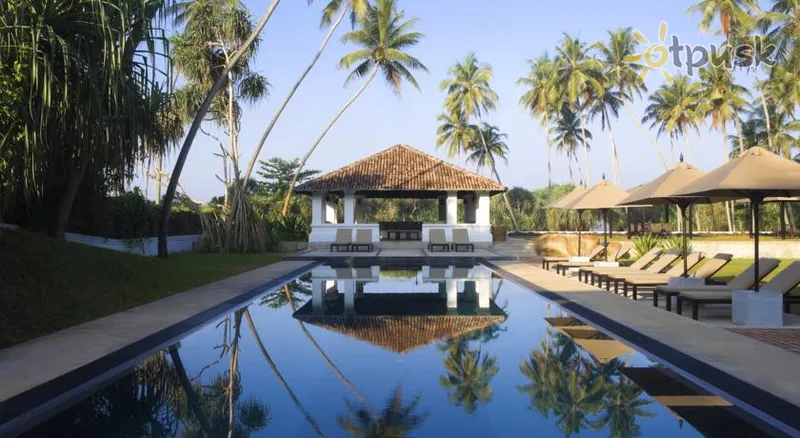 Фото отеля The Villa Bentota 5* Бентота Шри-Ланка экстерьер и бассейны