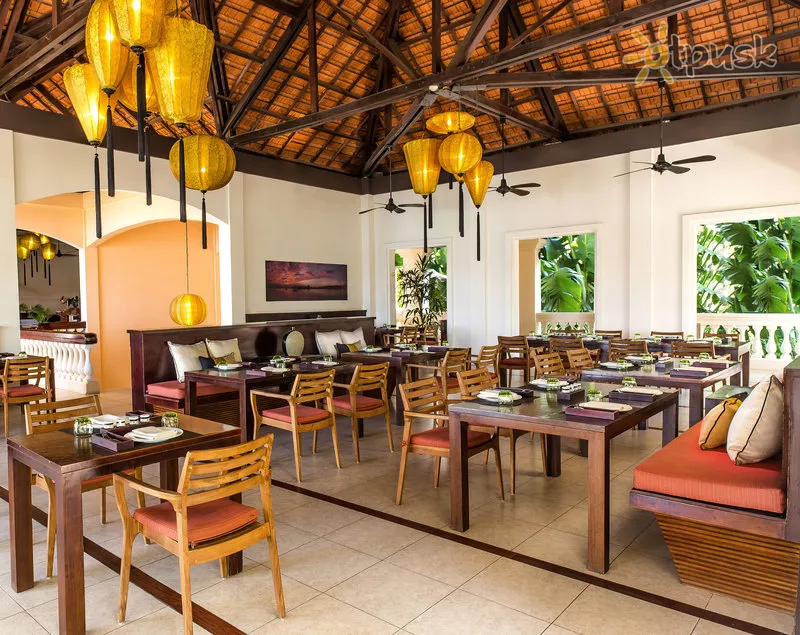 Фото отеля Anantara Hoi An Resort 5* Hoi An Vjetnama bāri un restorāni